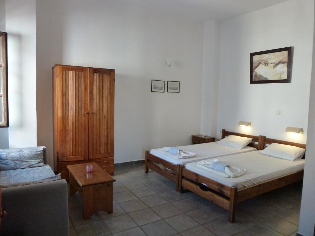 Odos Odysseos Aparthotel Ermoupoli Habitación foto